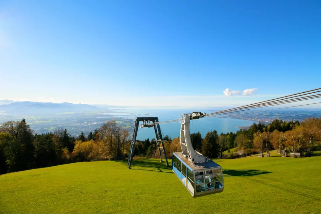 Blick vom Pfänder über den Bodensee und das Rheintal – regionale Hausverwaltung mit Ortskenntnis in Vorarlberg